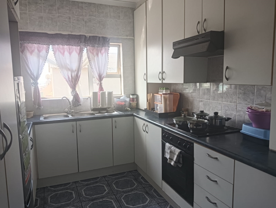 2 Bedroom Property for Sale in Quigney Eastern Cape